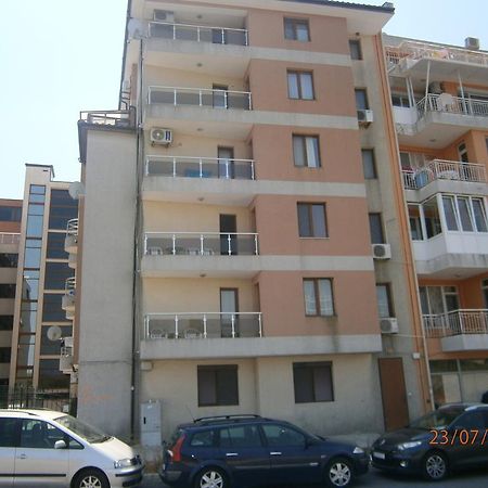 פומורי Apartments Stefi מראה חיצוני תמונה