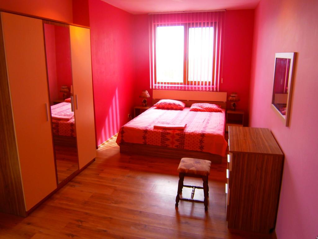 פומורי Apartments Stefi מראה חיצוני תמונה