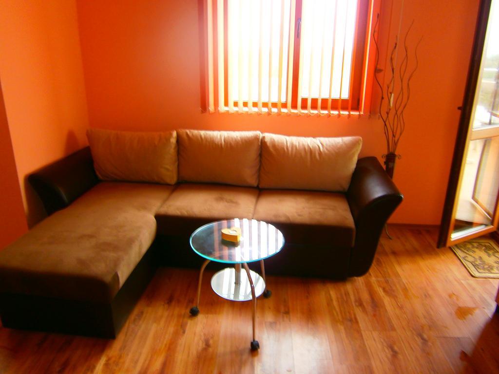פומורי Apartments Stefi מראה חיצוני תמונה