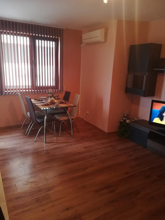 פומורי Apartments Stefi מראה חיצוני תמונה
