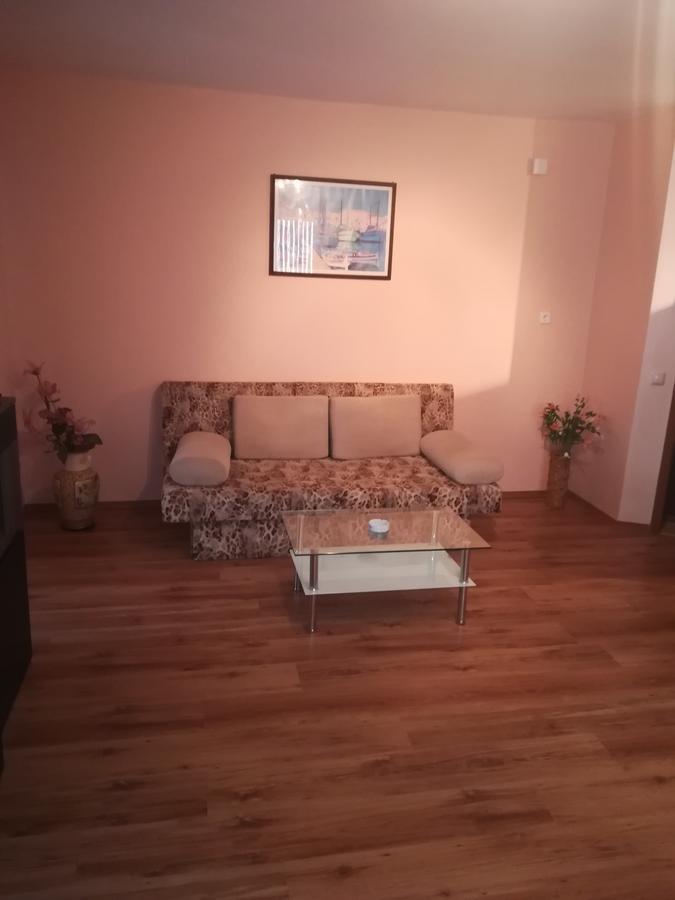 פומורי Apartments Stefi מראה חיצוני תמונה